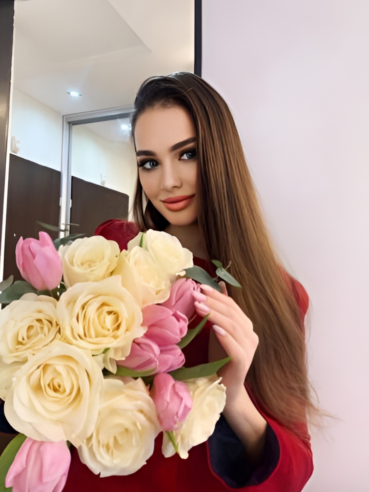 Изабелла привлекальеная девушка из Верхнего уфалея цена от 3000 руб