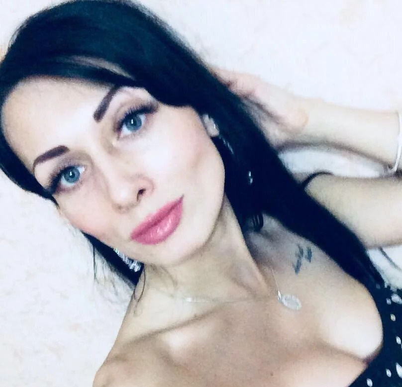 Света привлекальеная девушка из Верхнего уфалея цена от 3000 руб