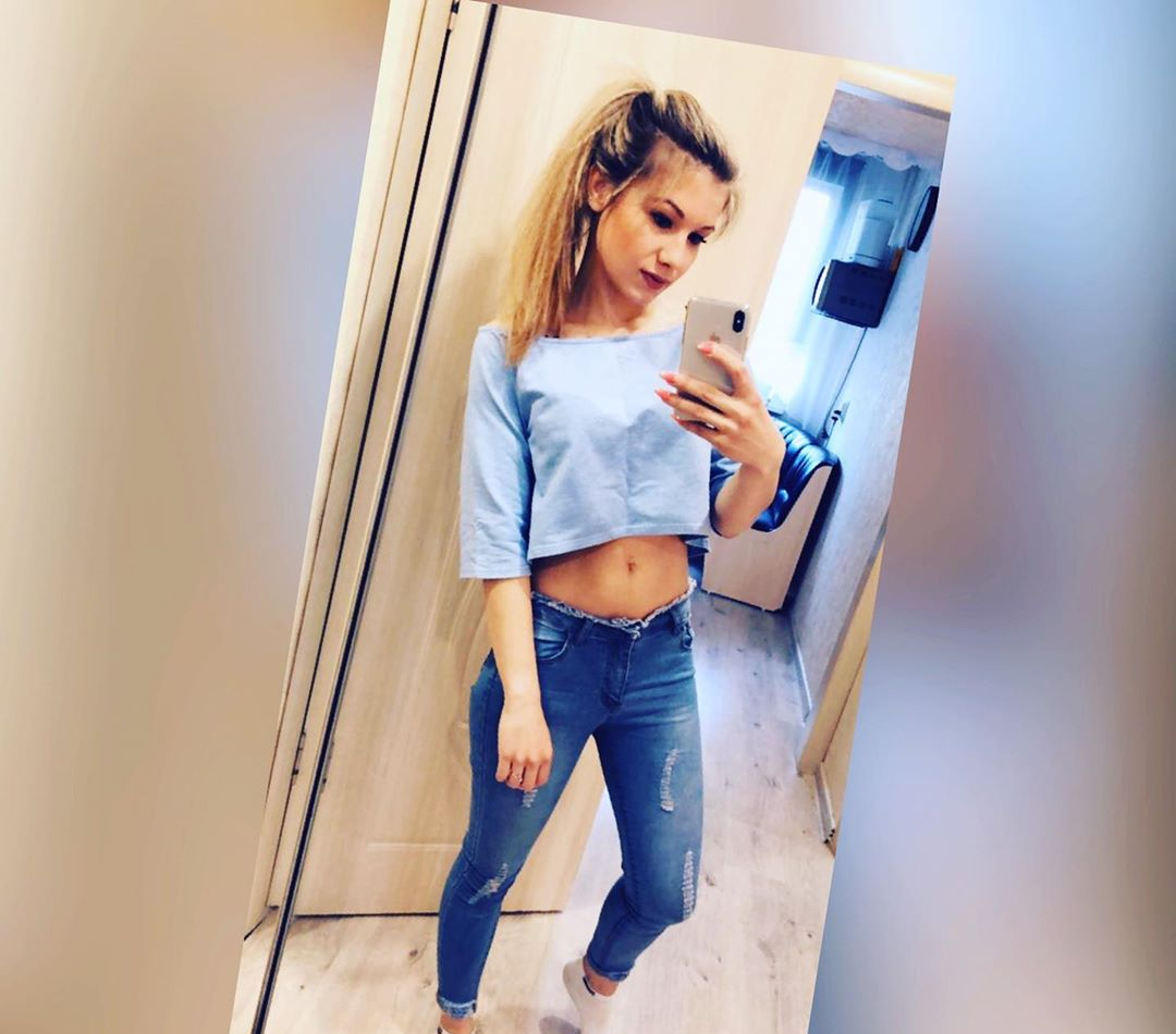 Рая привлекальеная девушка из Верхнего уфалея цена от 3500 руб