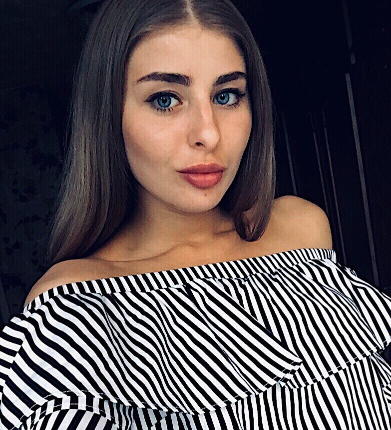 Алена привлекальеная девушка из Верхнего уфалея цена от 3500 руб