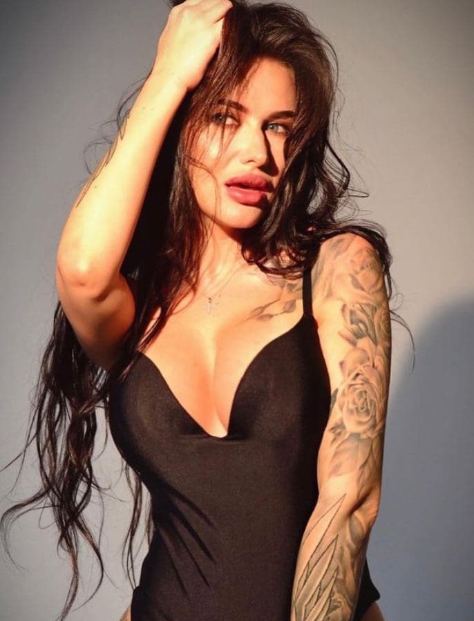 Индивидуалка 🎥 Виолетта, доступна для личного знакомства от 4000 руб