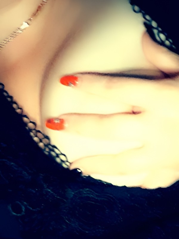 Агнесса привлекательная девушка из Верхнего уфалея цена от 2500 руб