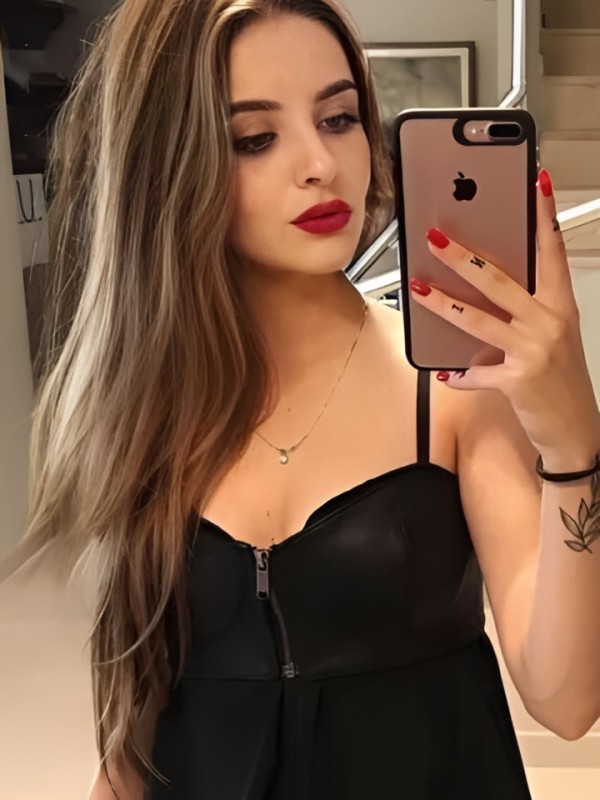 Снежанна привлекательная девушка из Верхнего уфалея цена от 5000 руб