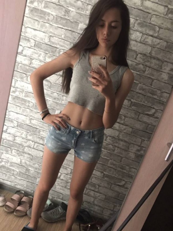 Софья привлекательная девушка из Верхнего уфалея цена от 4000 руб