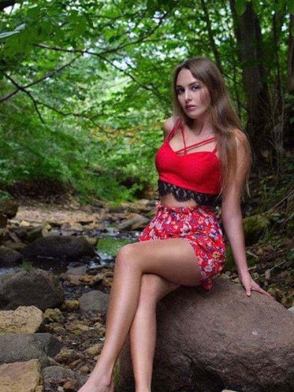 🎥 РАДОЧКА привлекательная девушка из Верхнего уфалея цена от 9000 руб