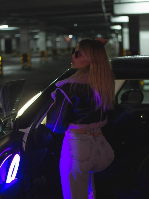 Полина привлекательная девушка из Верхнего уфалея цена от 4000 руб