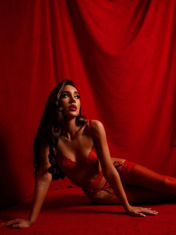 Луиза привлекательная девушка из Верхнего уфалея цена от 4000 руб